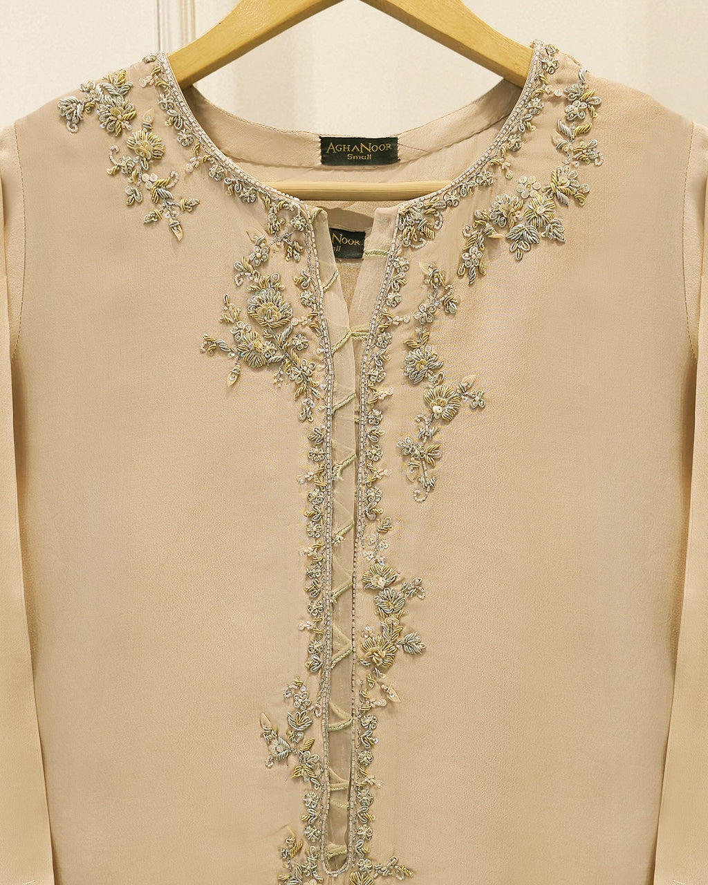 2 Piece- Pure Sheesha Silk Embroidered Suit S115721