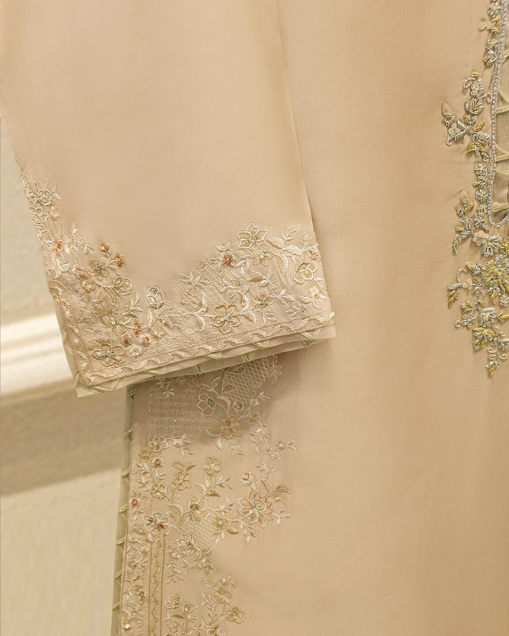 2 Piece- Pure Sheesha Silk Embroidered Suit S115721