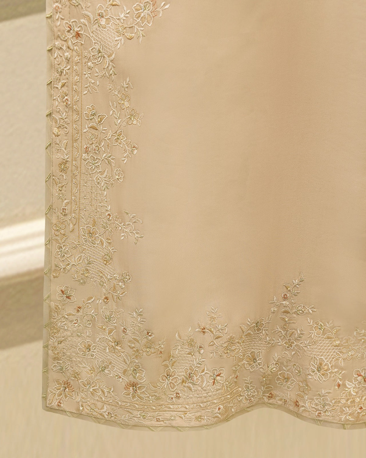 2 Piece- Pure Sheesha Silk Embroidered Suit S115721