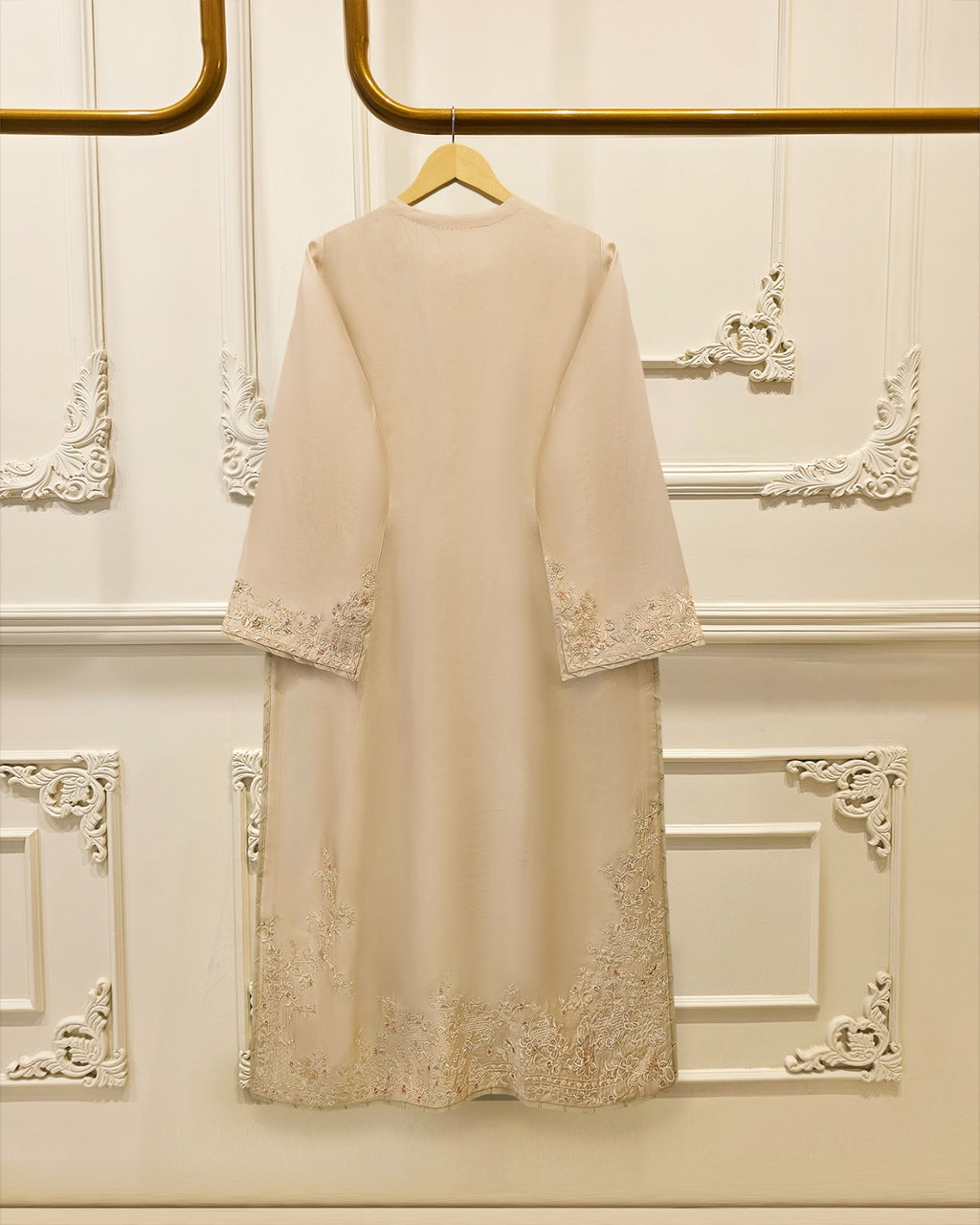 2 Piece- Pure Sheesha Silk Embroidered Suit S115721
