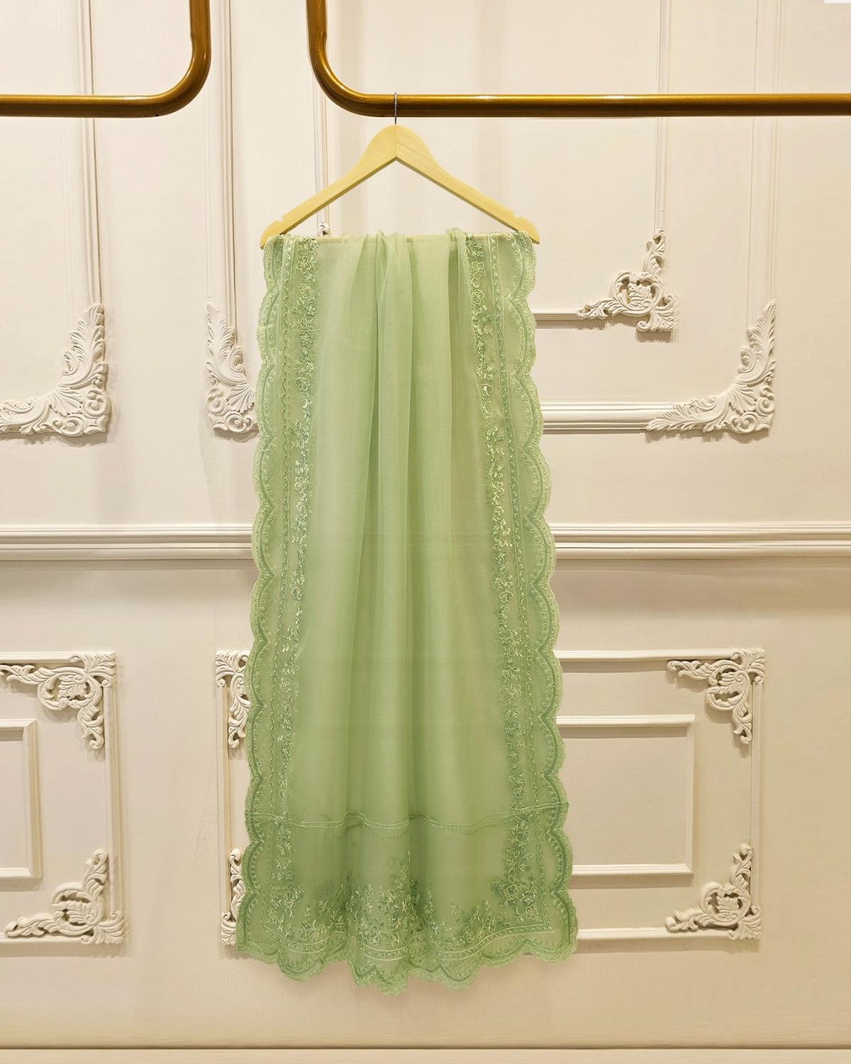 3 Piece- Pure  Sheesha Silk Embroidered Suit S115722