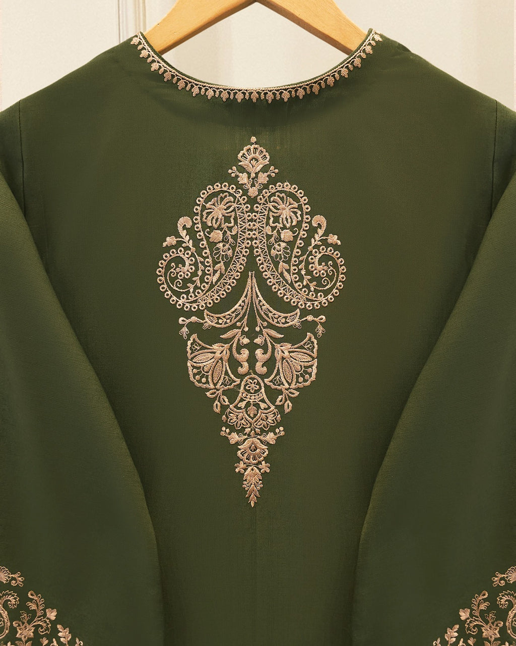 3 Piece - Embroidered Khaddar Suit S115744