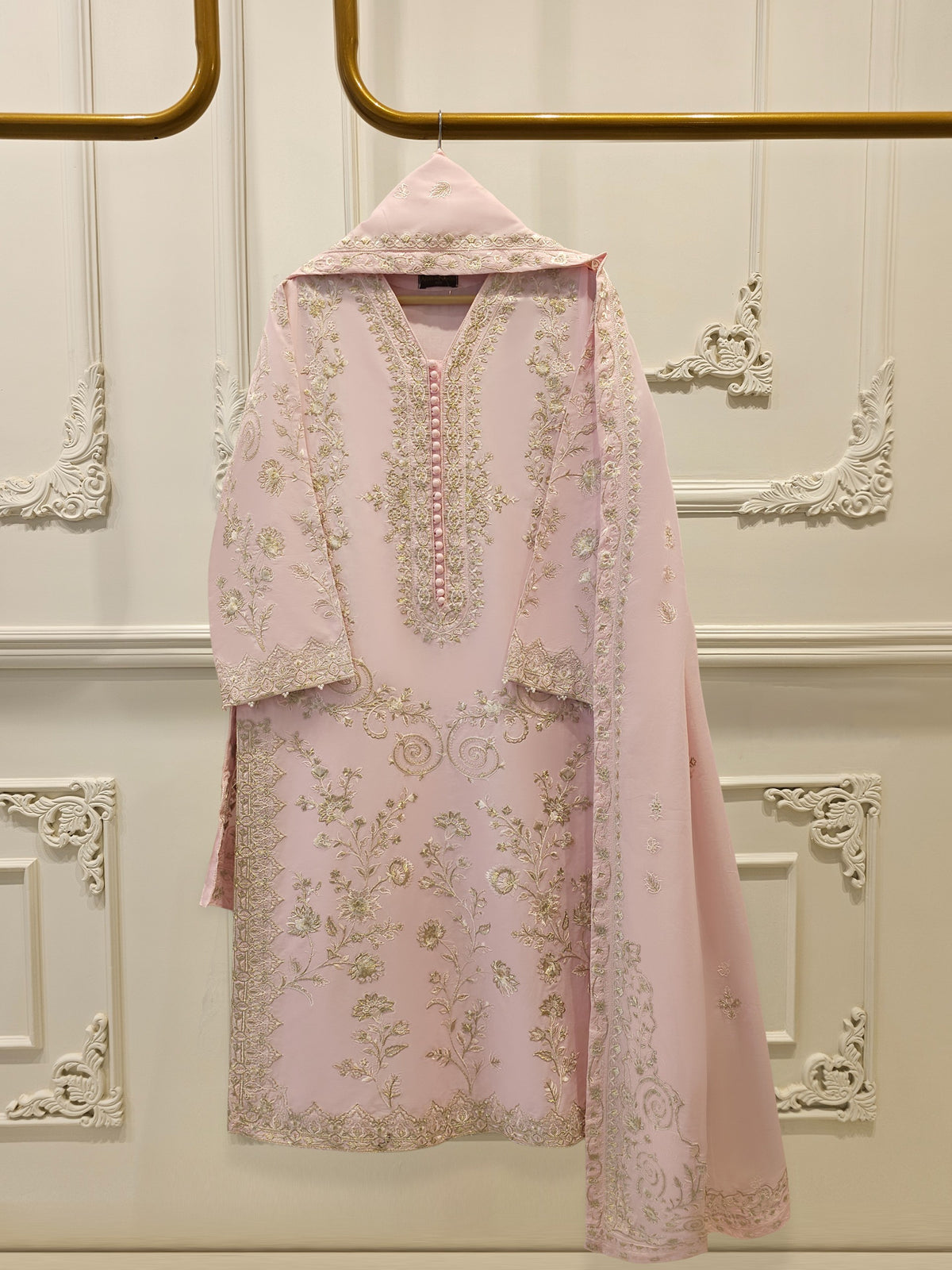 3 Piece - Embroidered Lawn Suit S112018