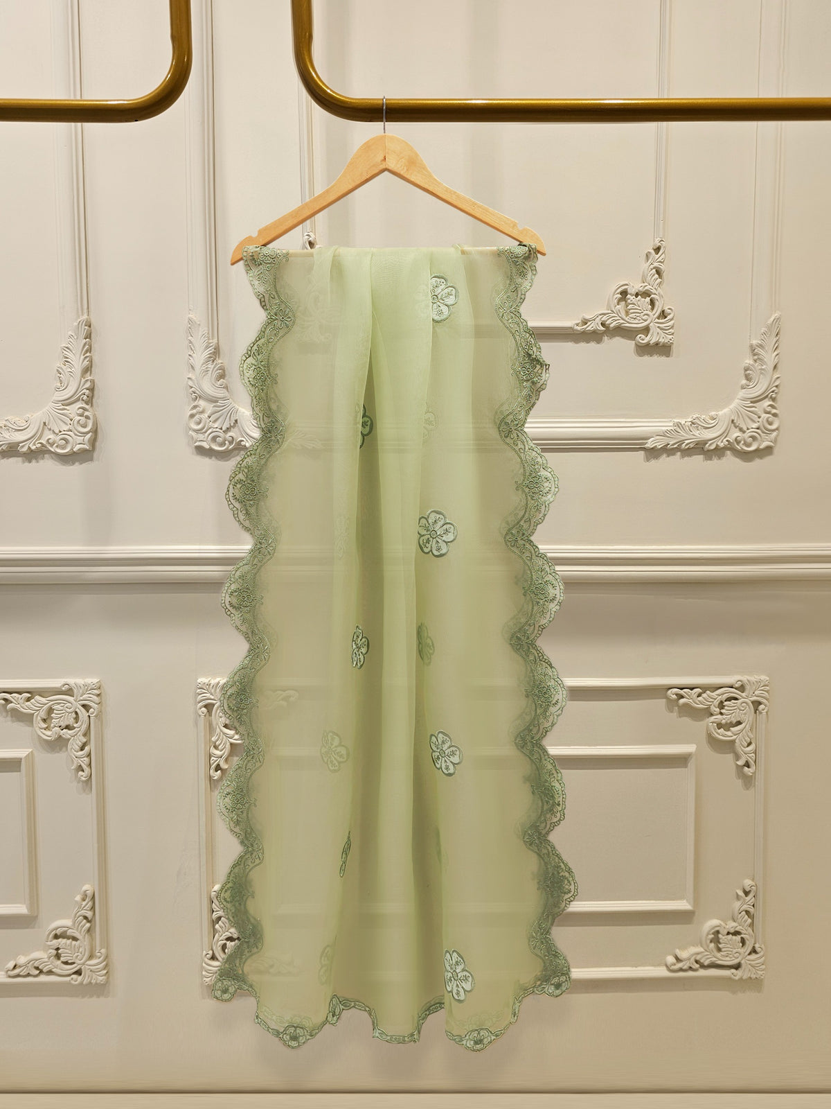 3 Piece-  Pure Embroidered Sheesha Silk Suit S112061