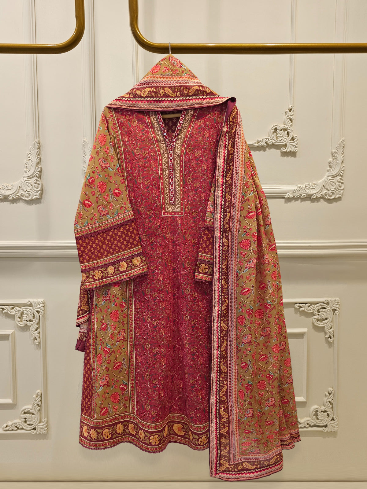 3 Piece - Digital Printed Lawn Suit S112092