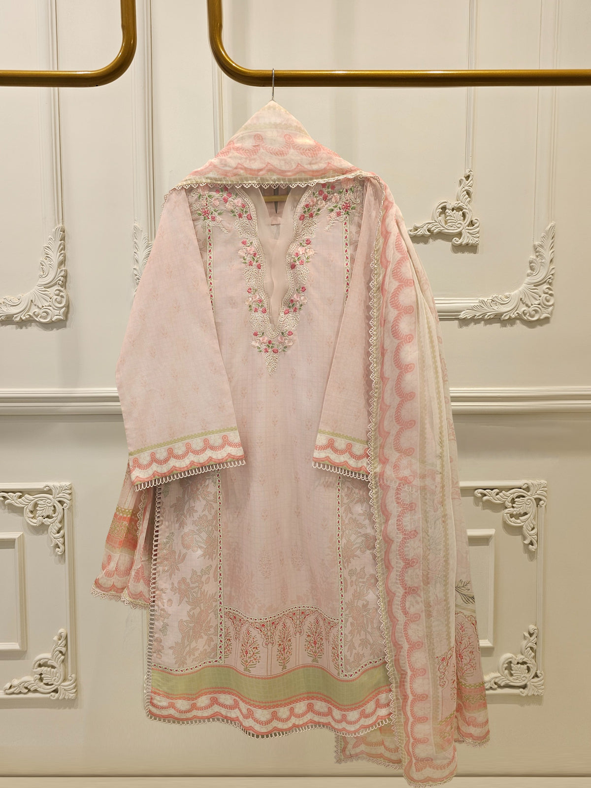 2 Piece - Digital Printed Lawn Suit S112139