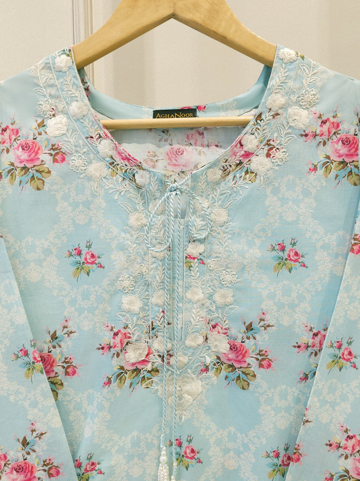Digital Printed Embroidered Lawn Shirt S114952 Secondary image