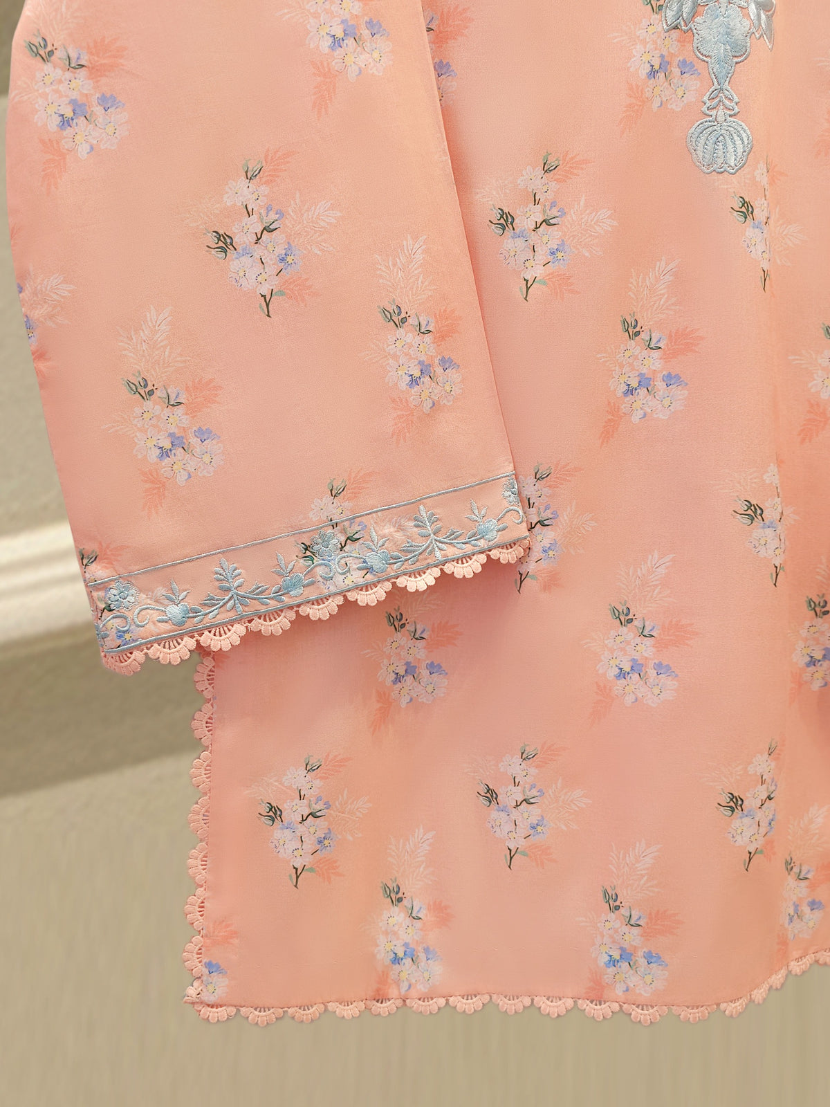 Digital Printed Embroidered Lawn Shirt S112362
