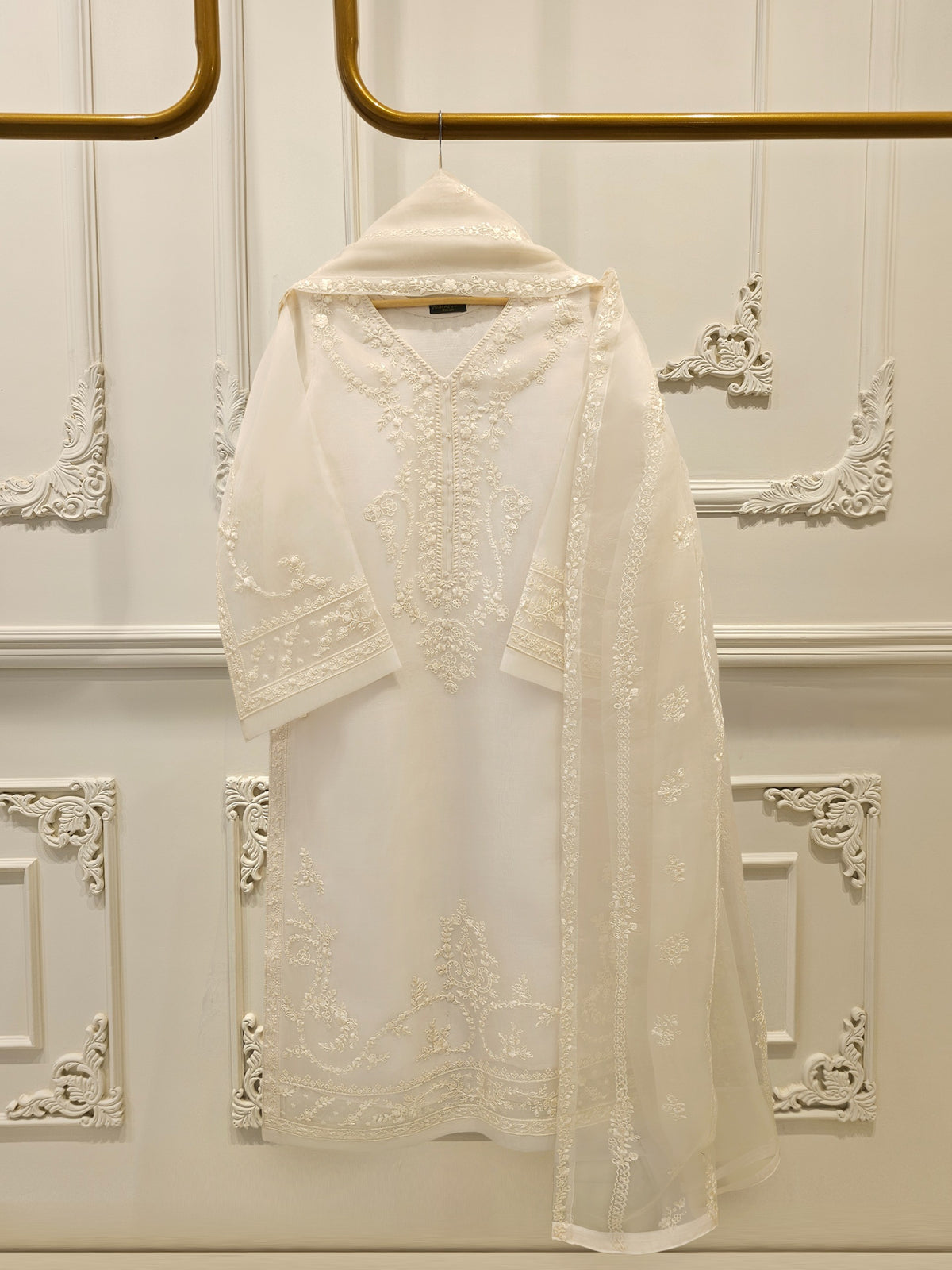 3 Piece - Pure Organza Embroidered Suit S112487