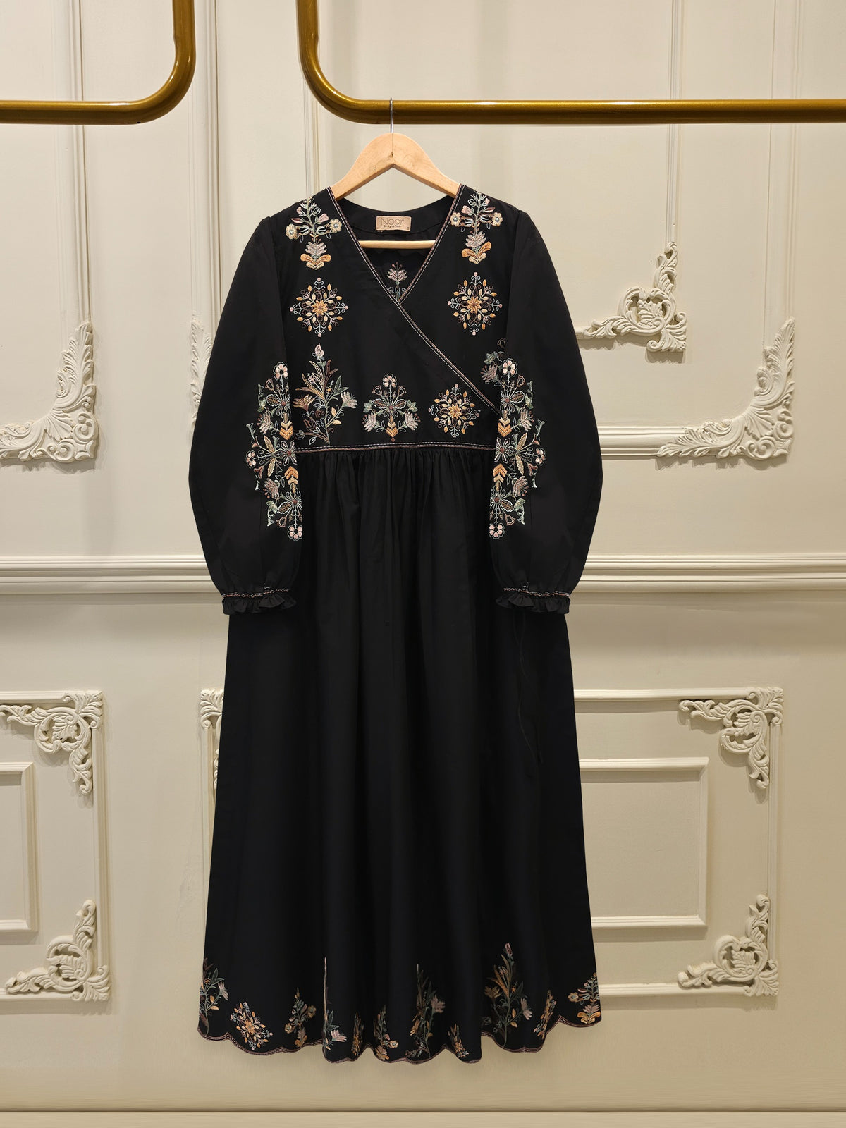 Embroidered Pima Cotton Shirt WS00189