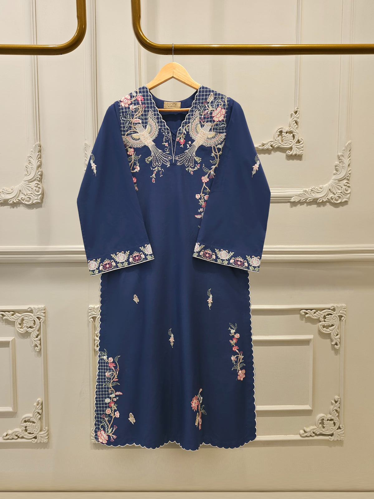 Embroidered Cambric Shirt WS00195
