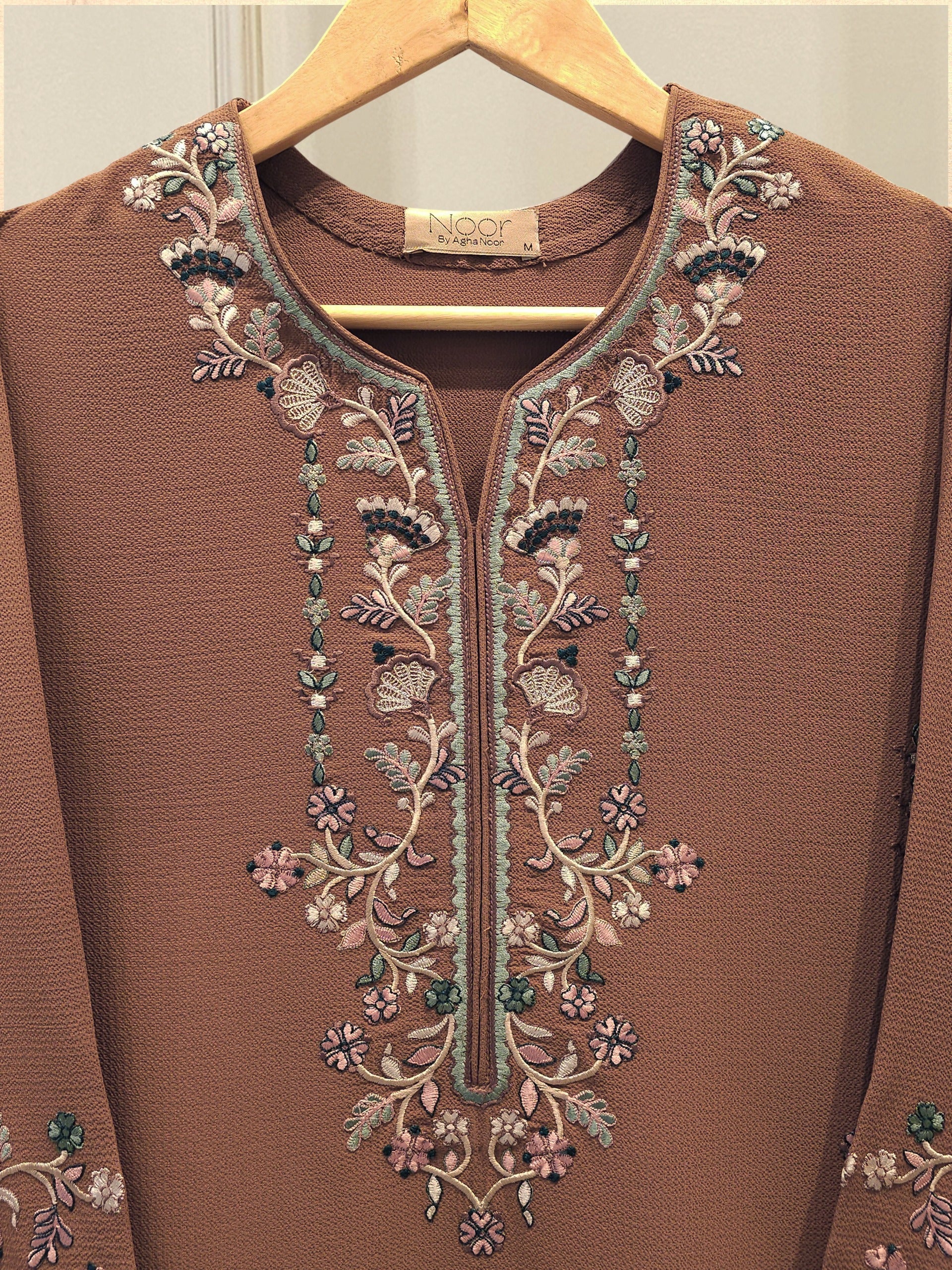 2 Piece - Embroidered Georgette Suit WS00199 Secondary image