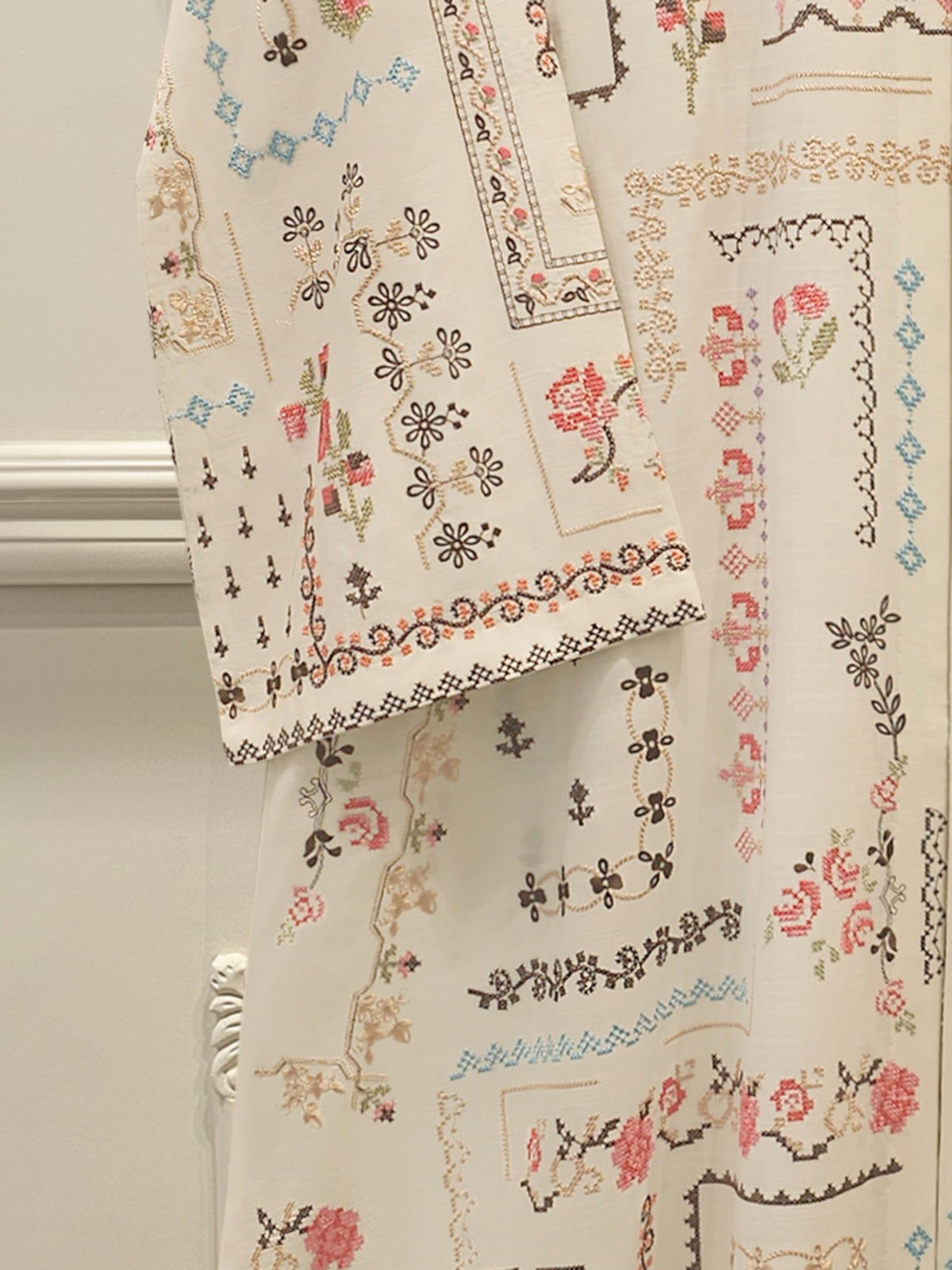Embroidered Linen Shirt WS00079