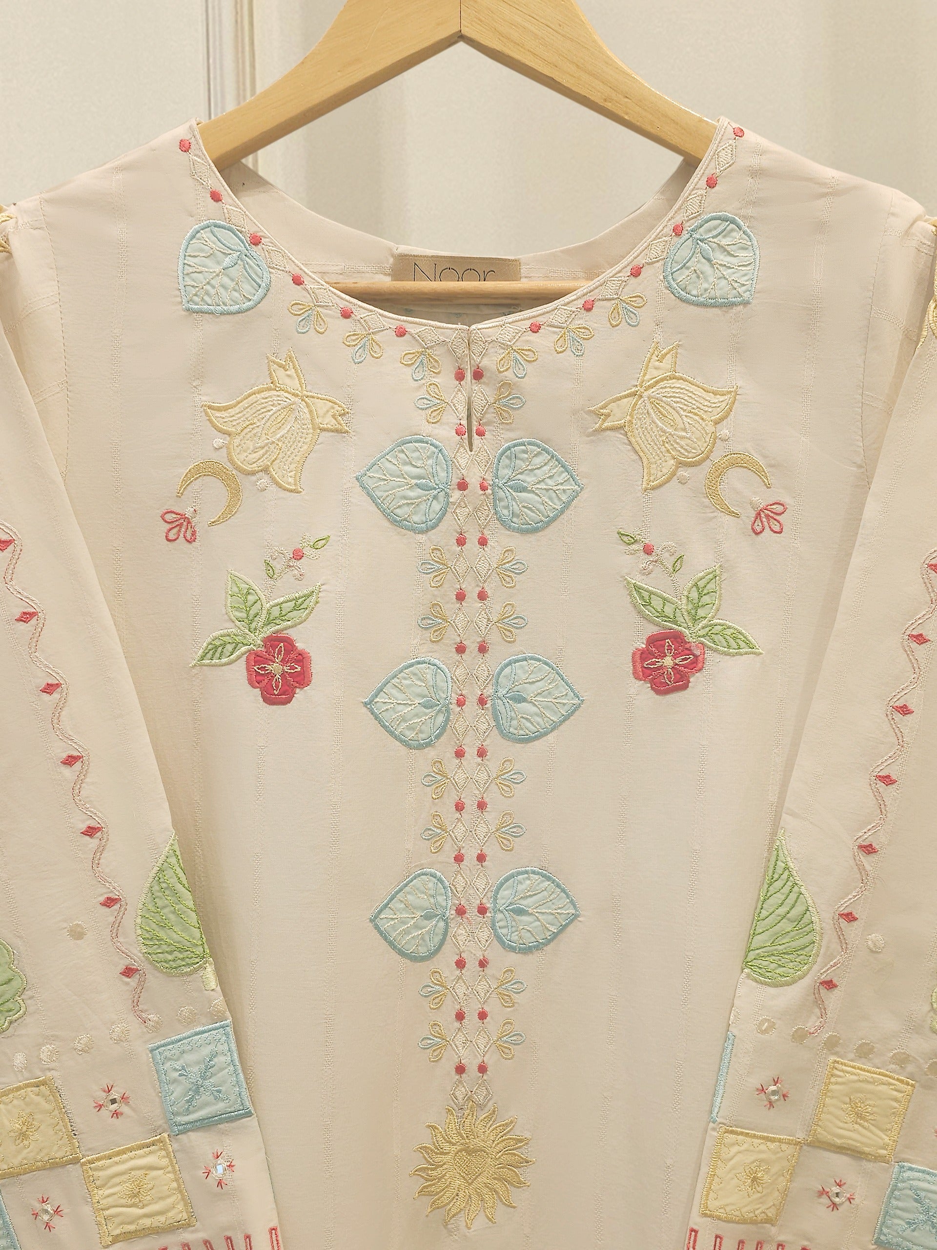 Embroidered Jacquard Shirt WS00202 Secondary image