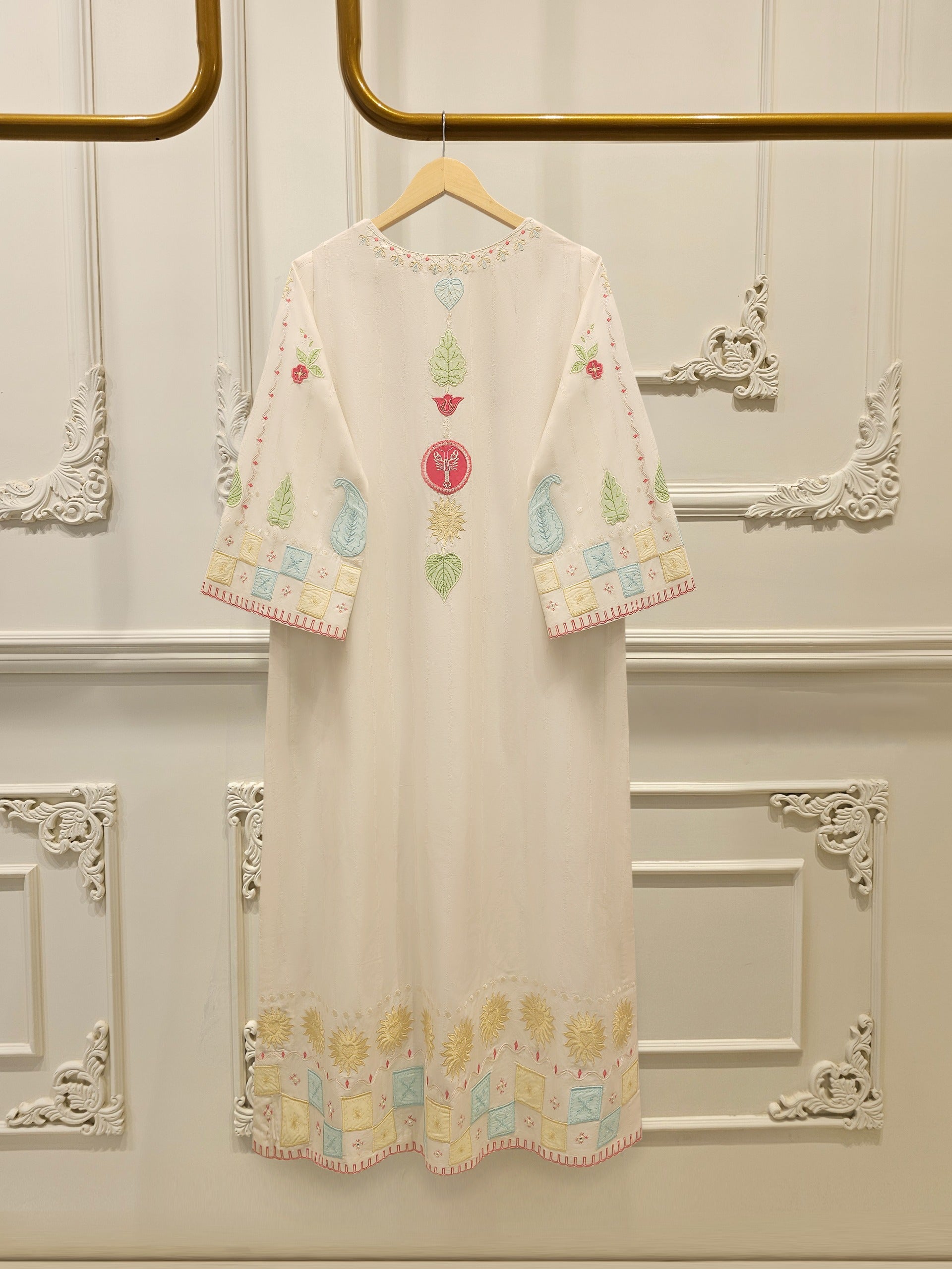 Embroidered Jacquard Shirt WS00202