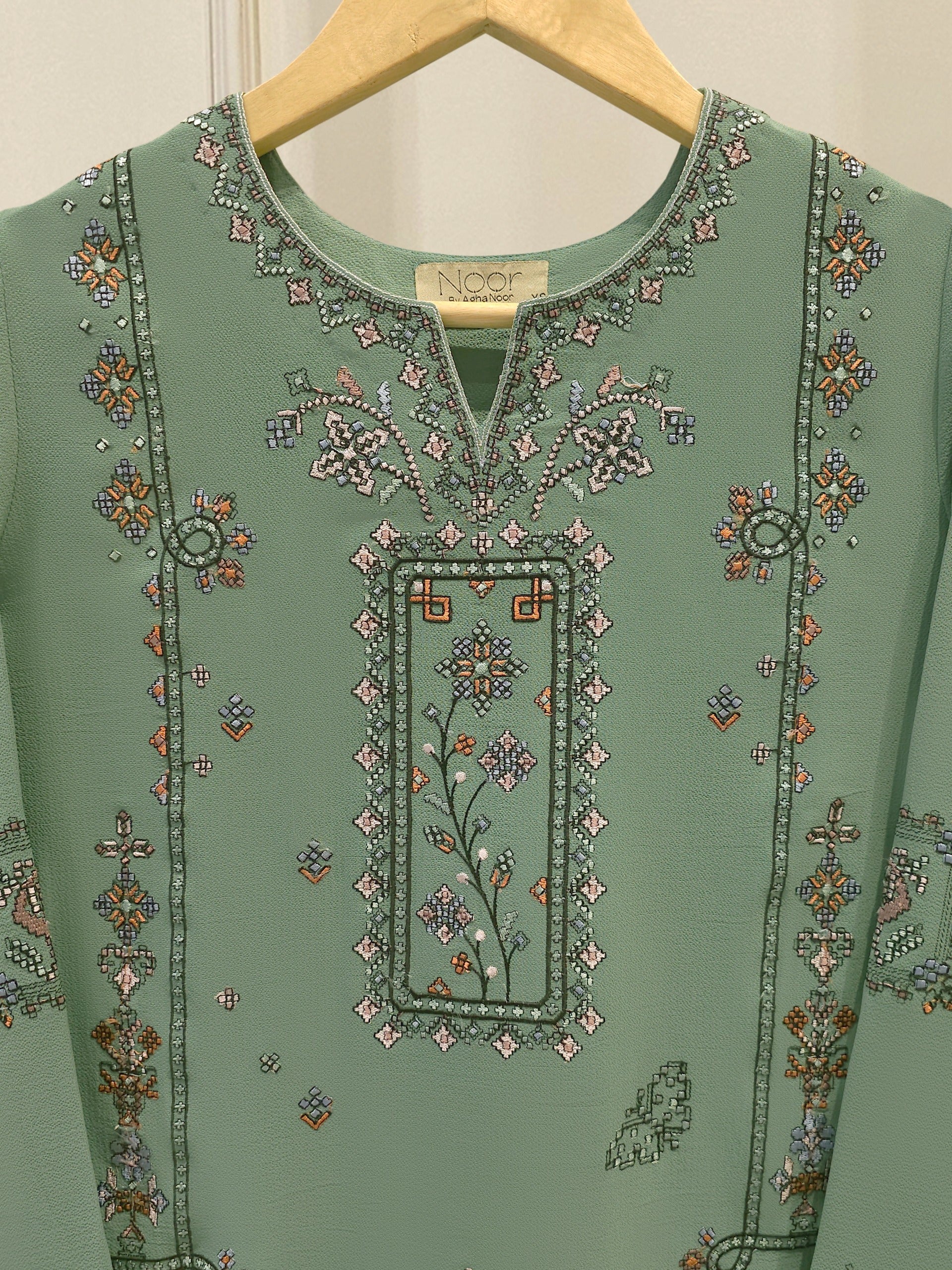 2 Piece - Embroidered Georgette Suit WS00205 Secondary image