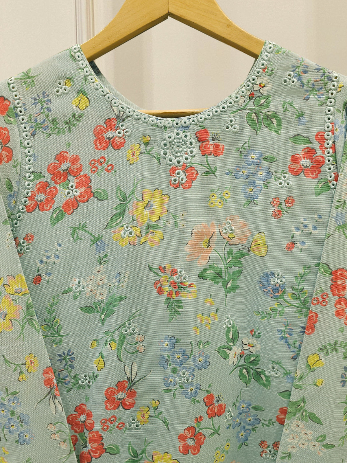 Digital Printed Embroidered  Khaddar Shirt S112865