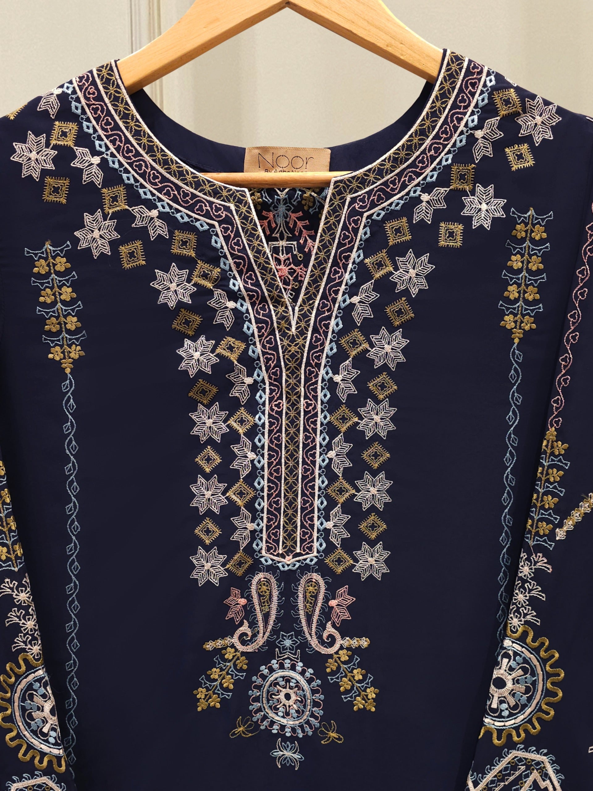 2 Piece - Embroidered Georgette Suit WS00212 Secondary image