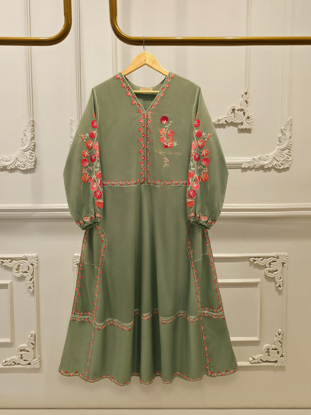 Embroidered Linen Shirt WS00214