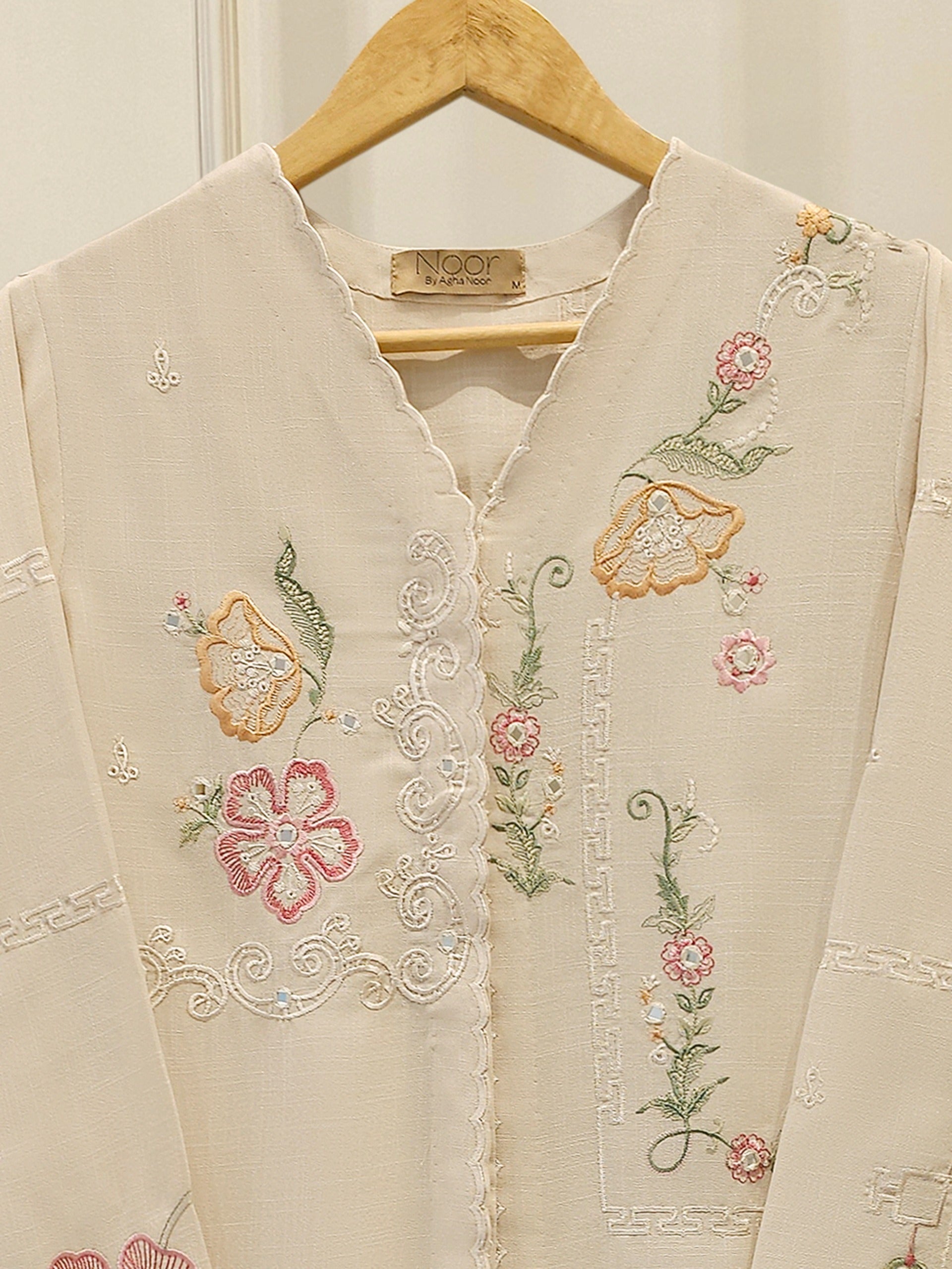 2 Piece - Embroidered Linen Suit WS00219 Secondary image