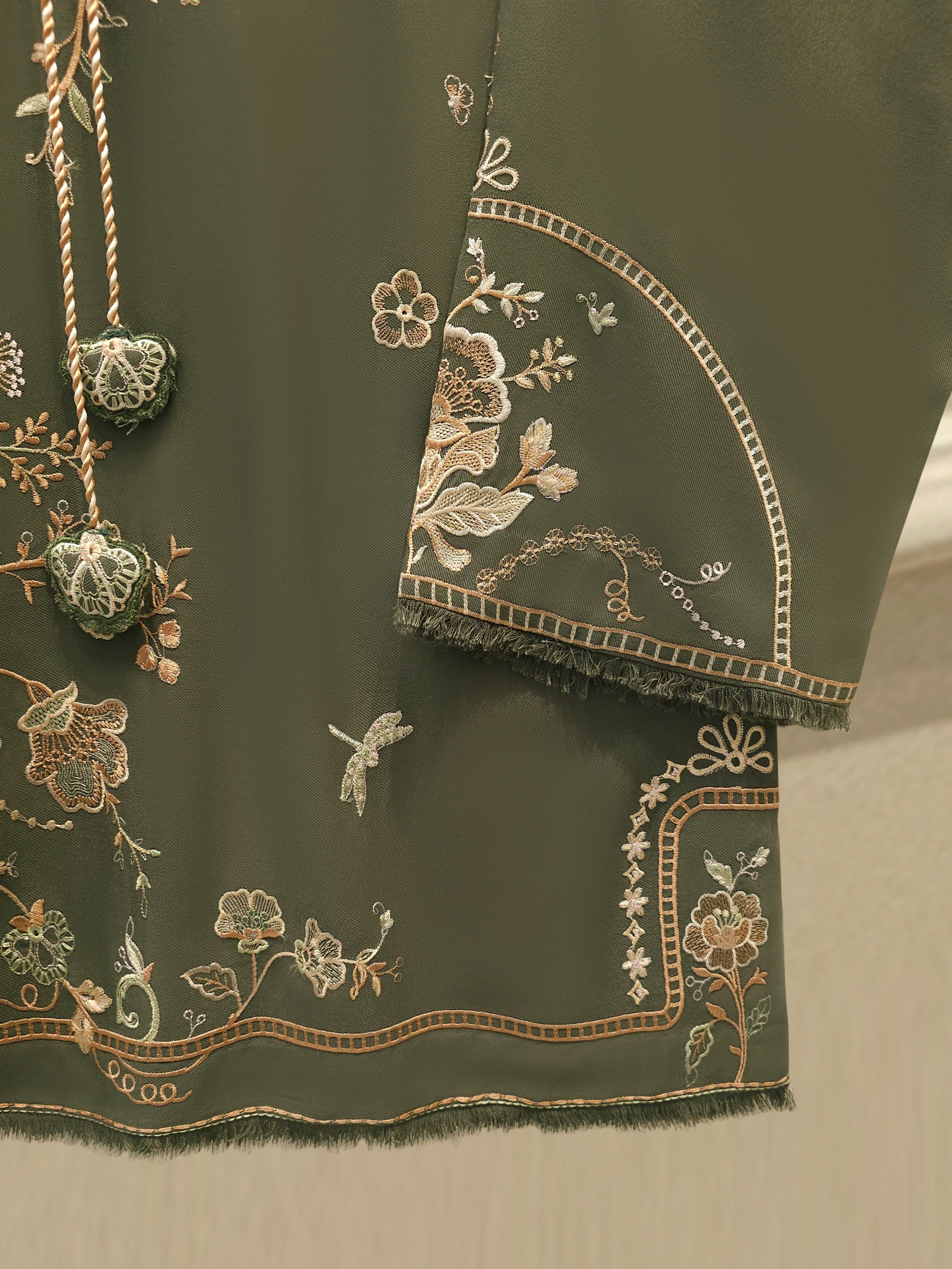 2 Piece - Embroidered Linen Suit WS00236 Secondary image