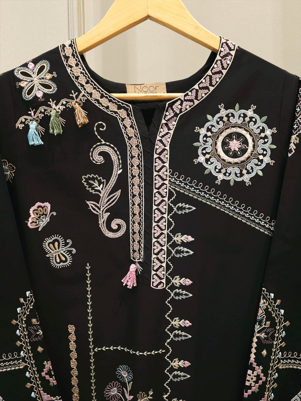 2 Piece - Embroidered Linen Suit WS00246