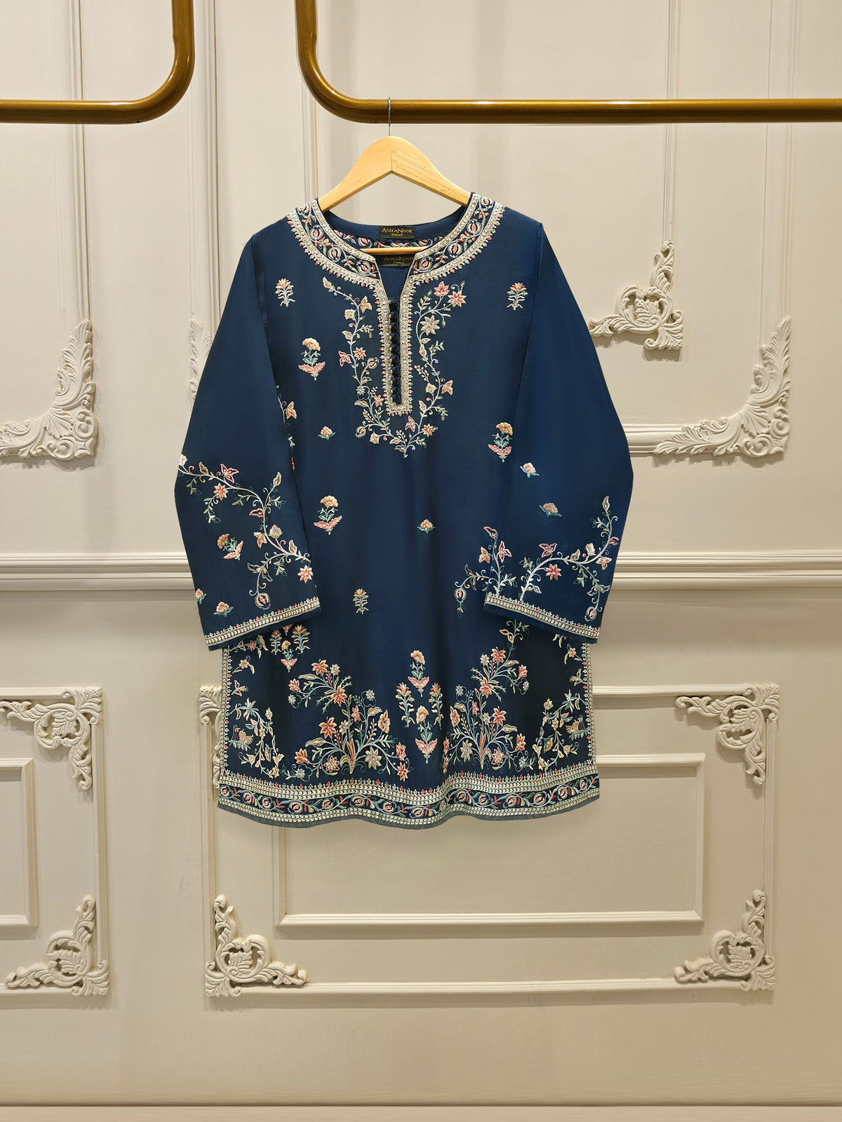 2 Piece- Pure Sheesha Silk Embroidered Suit S113569