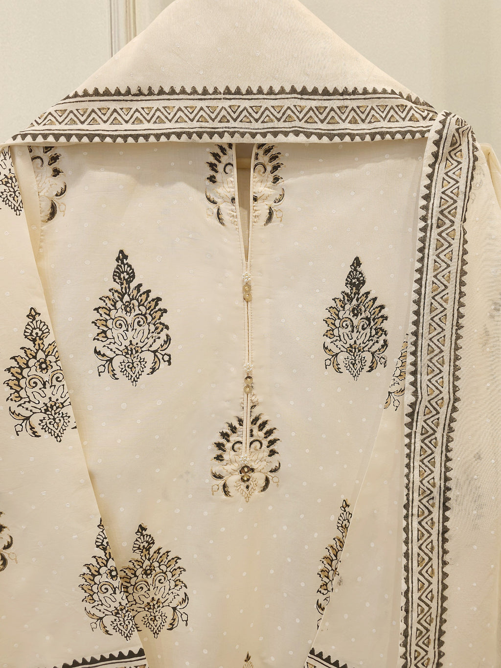 3 Piece - Hand Block Printed Kora Cotton Suit  S114102