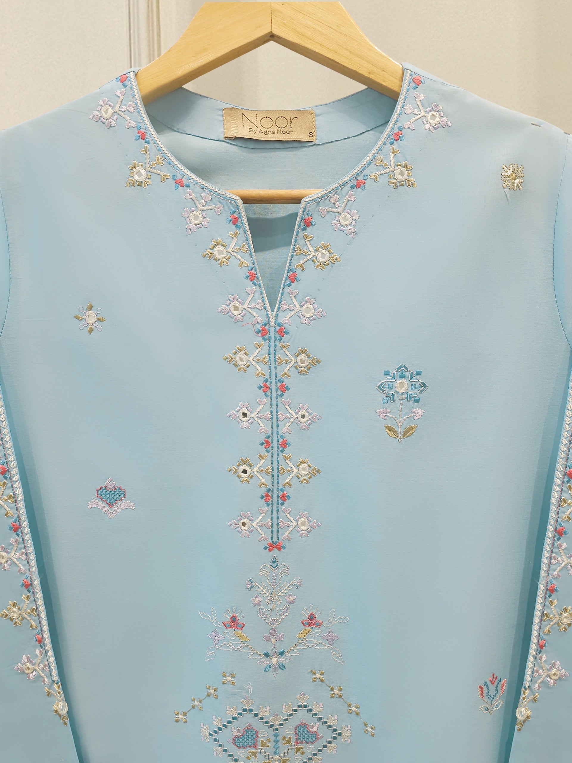 2 Piece - Embroidered Cambric Suit WS00302 Secondary image