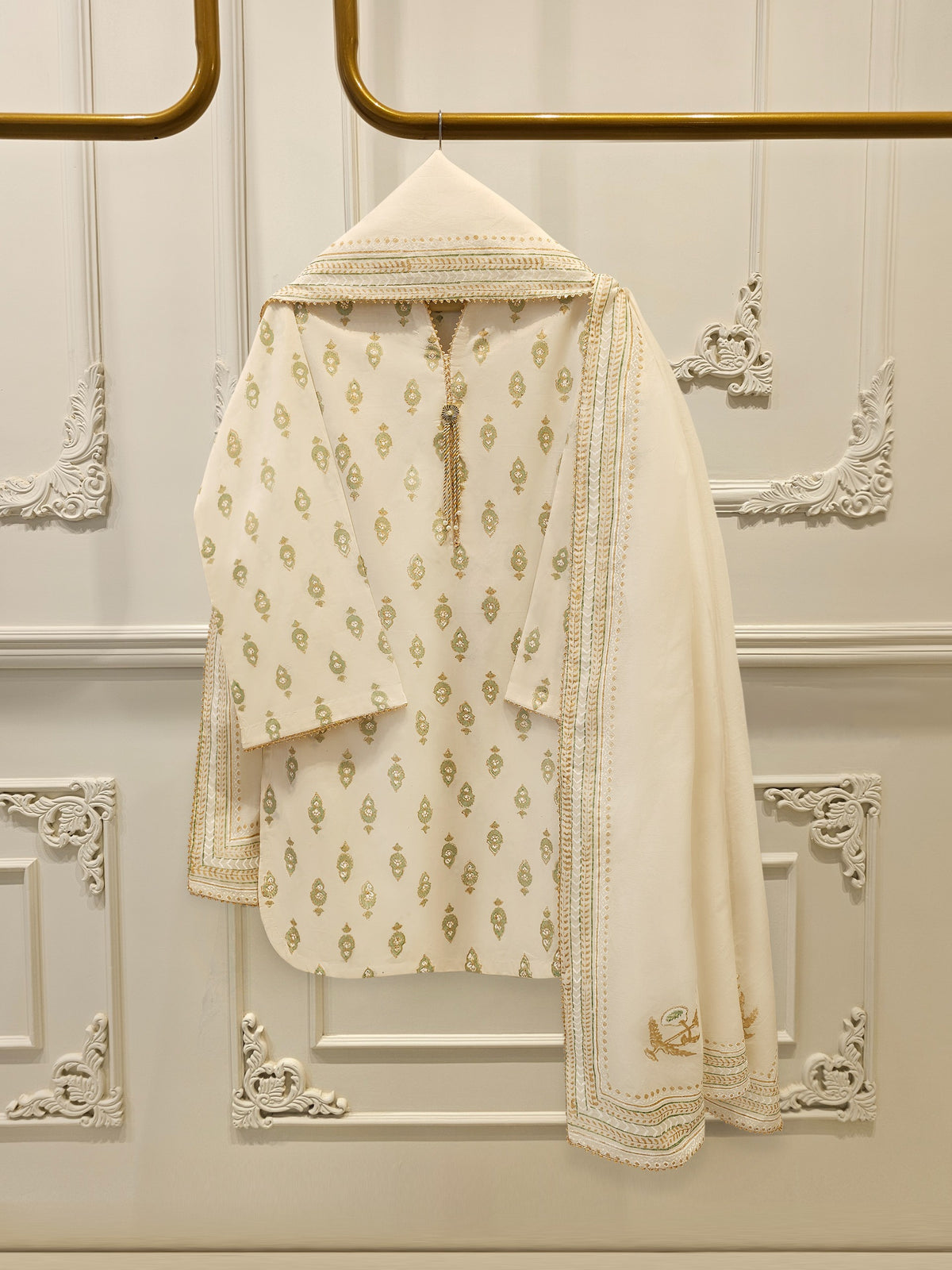 3 Piece - Hand Block Printed Kora Cotton Suit  S114195