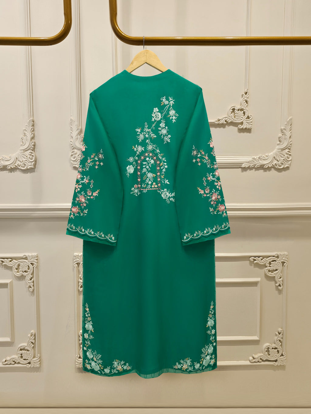 2 Piece- Pure Khaddi Silk Embroidered Suit S114271