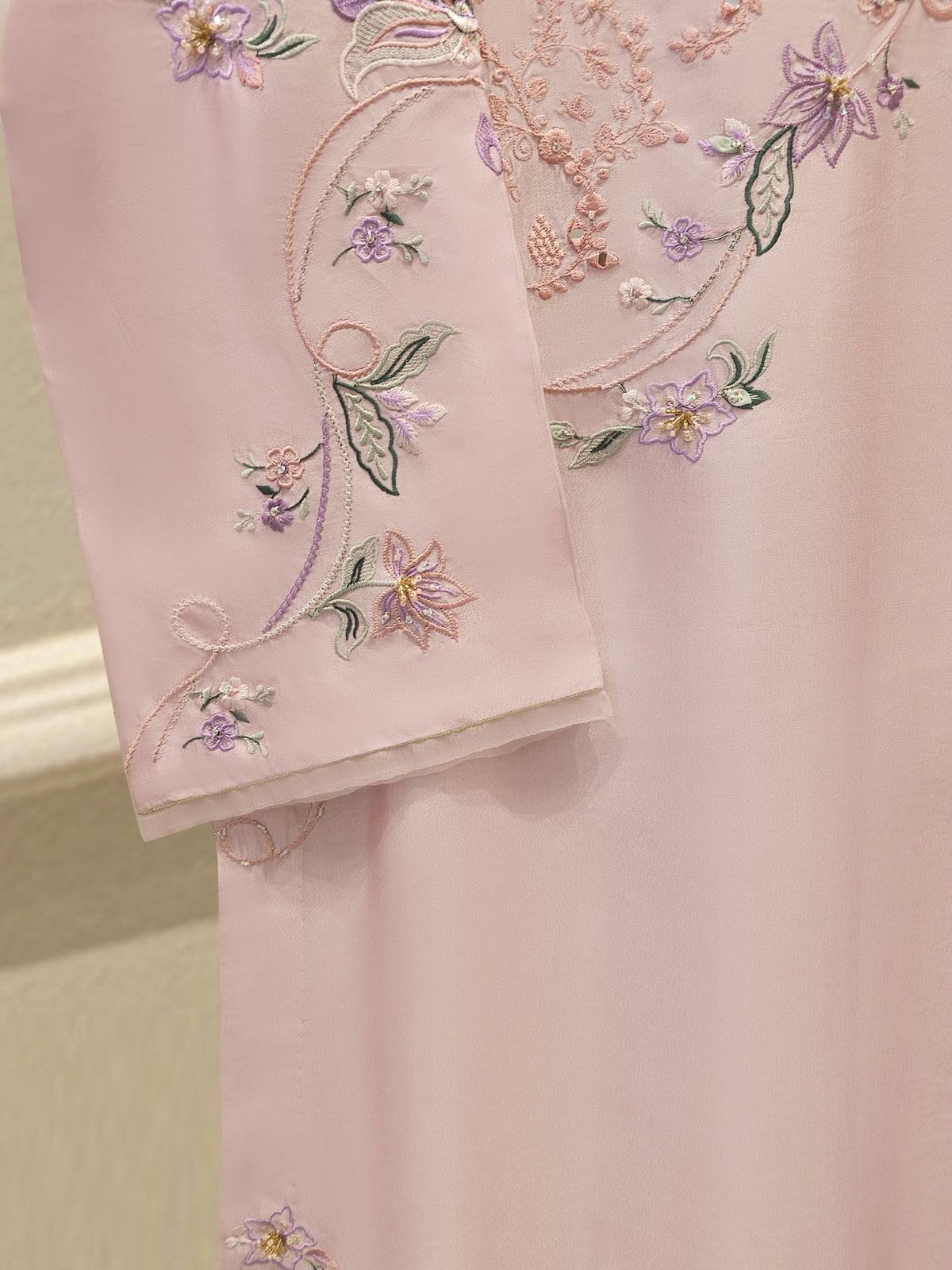 2 Piece - Embroidered Shesha Silk suit WS00311
