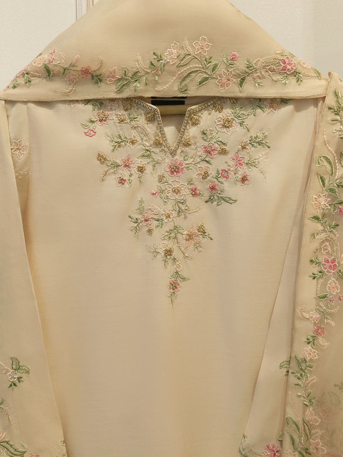 3 Piece - Pure Khaddi Silk Embroidered S114405