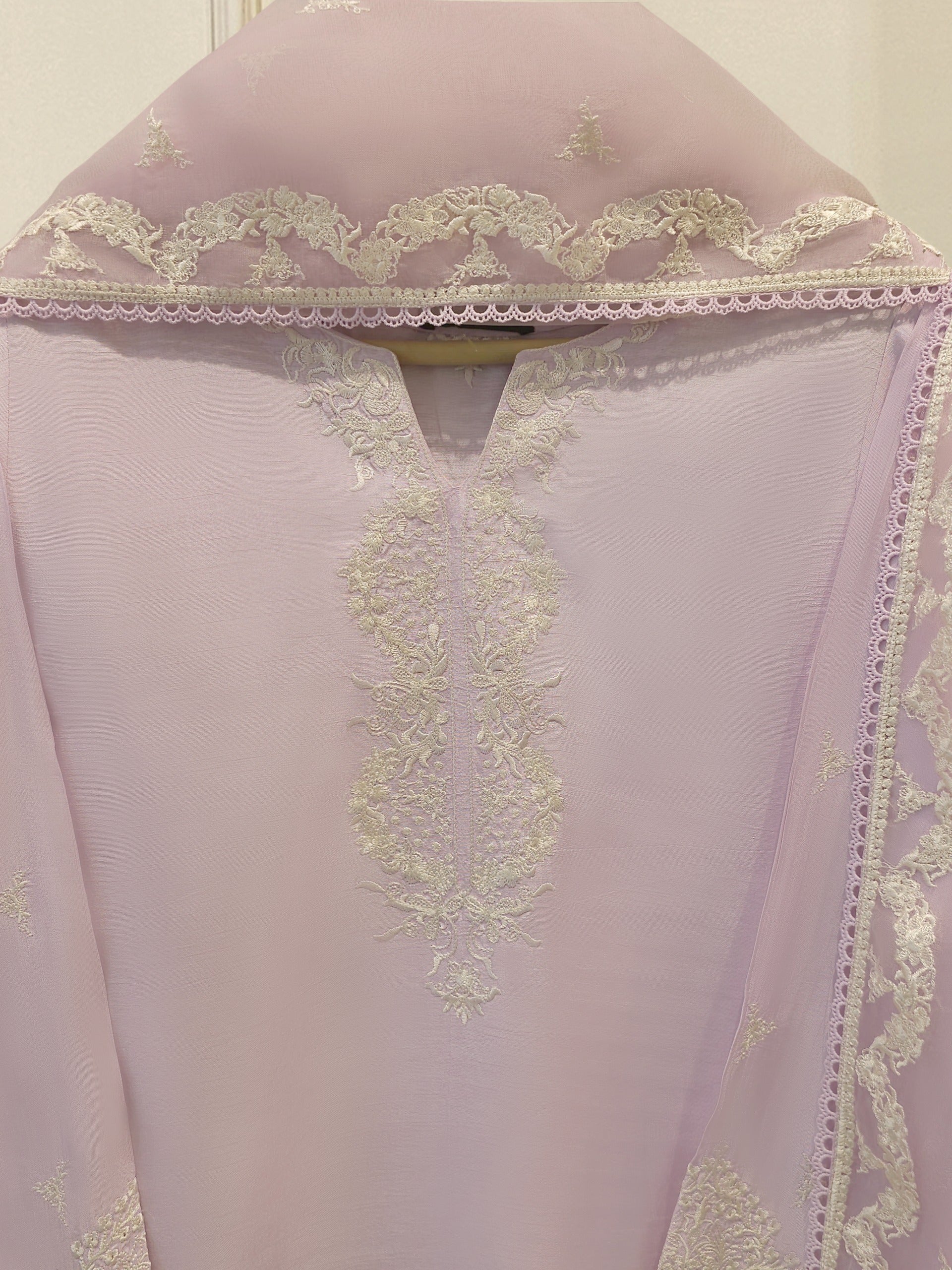 3 Piece - Pure Embroidered Korean Silk Suit S114440 Secondary image