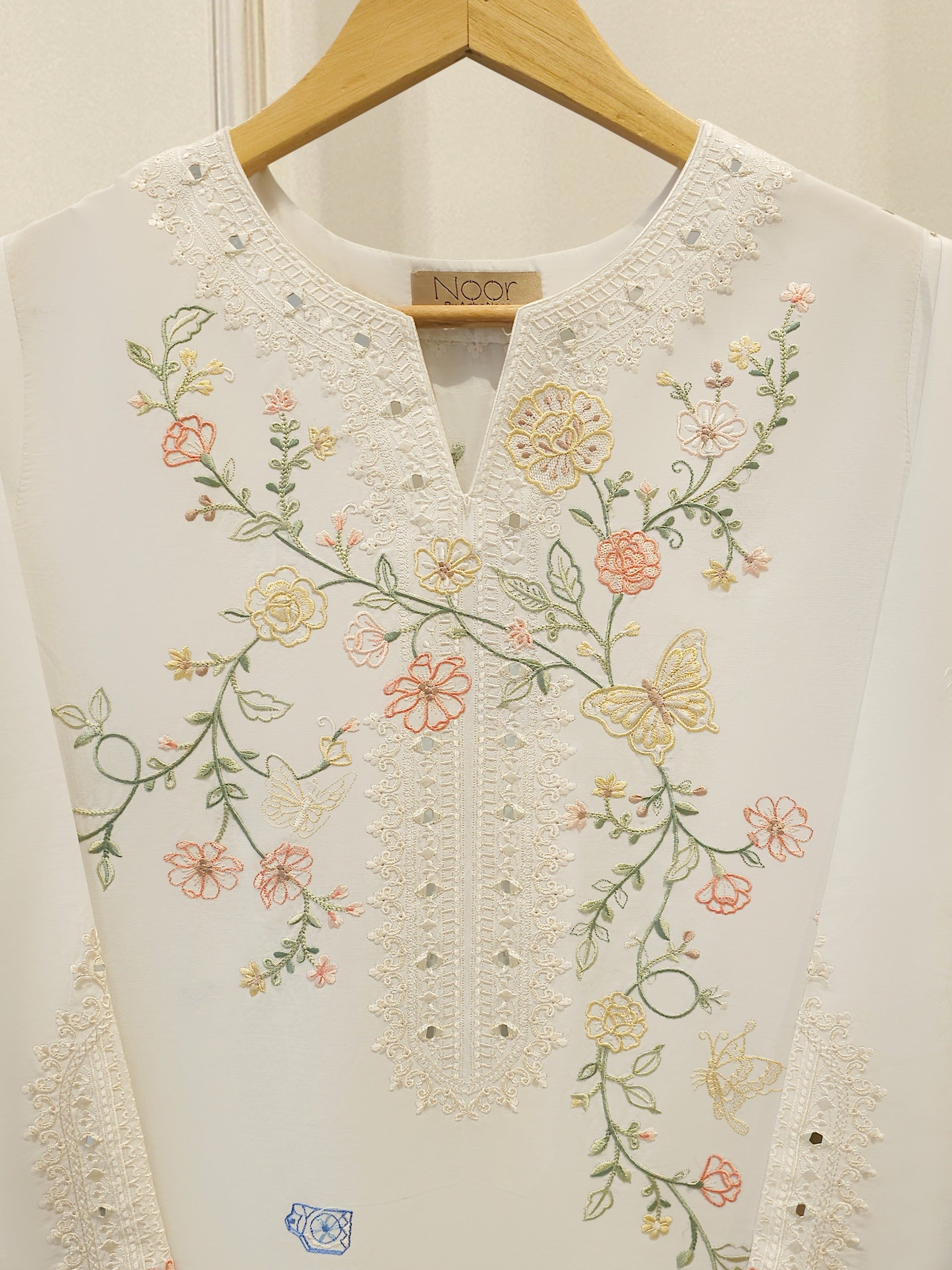 2 Piece - Embroidered Cambric Suit WS00320 Secondary image