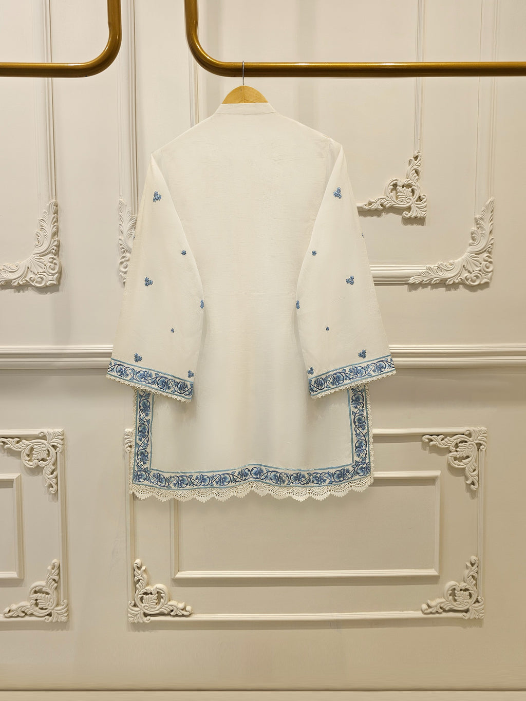 3 Piece - Pure Embroidered Korean Silk Suit S114474