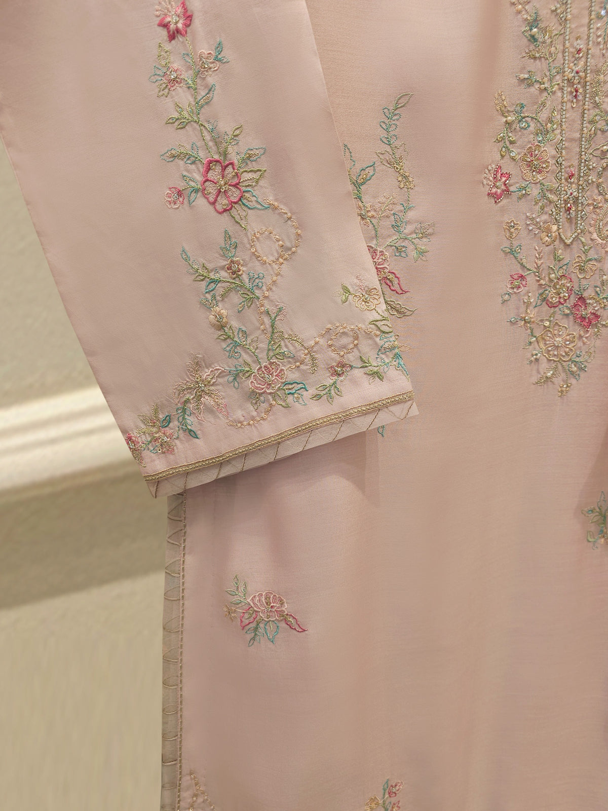 3 Piece - Pure Khaddi Silk Embroidered S114503