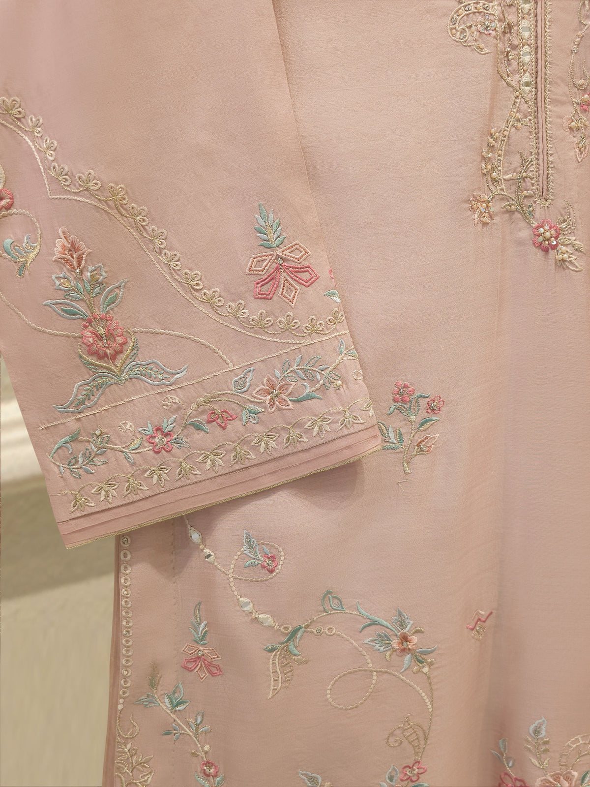 3 Piece - Pure Khaddi Silk Embroidered  Suit S114730