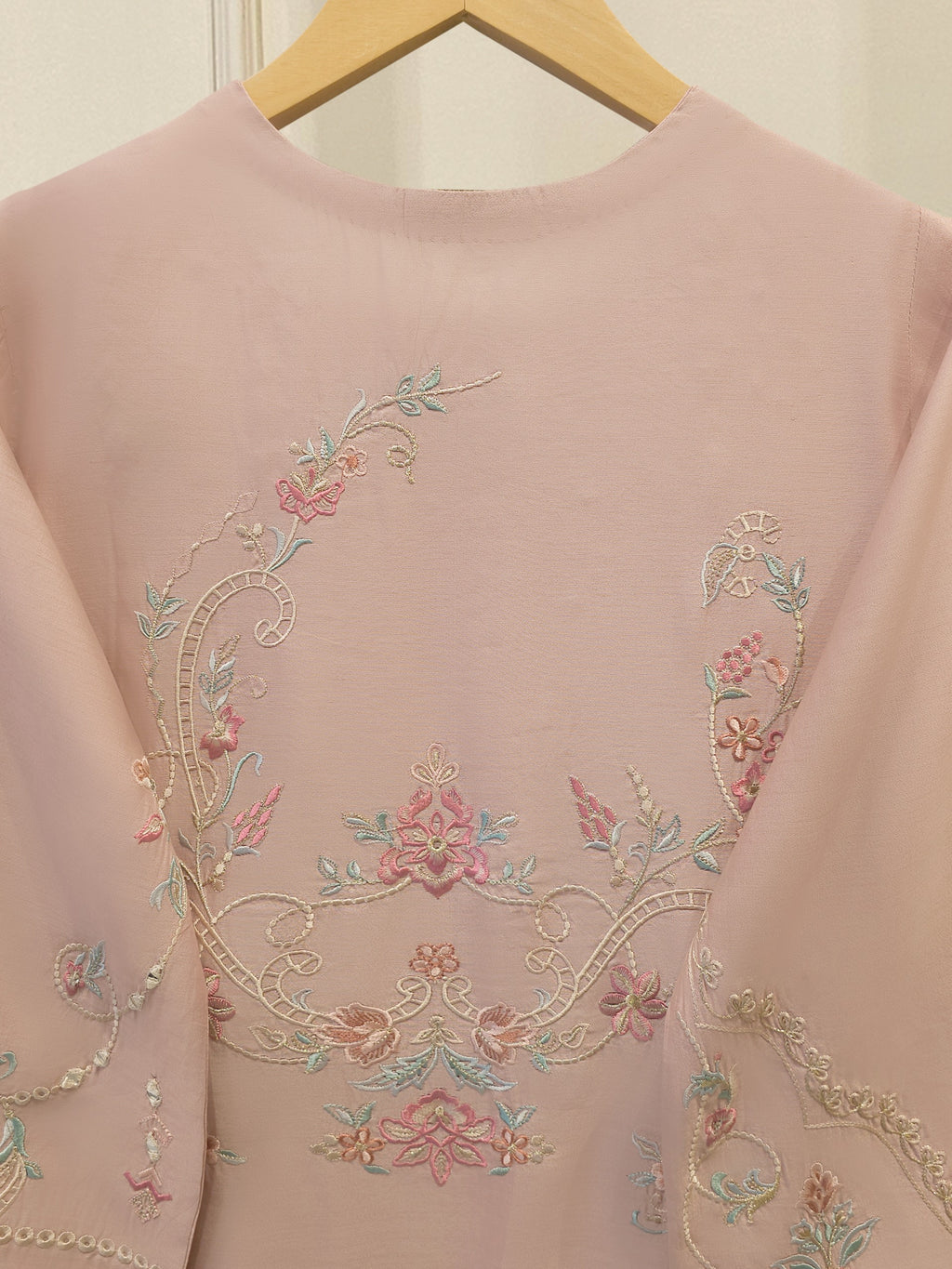 3 Piece - Pure Khaddi Silk Embroidered  Suit S114730