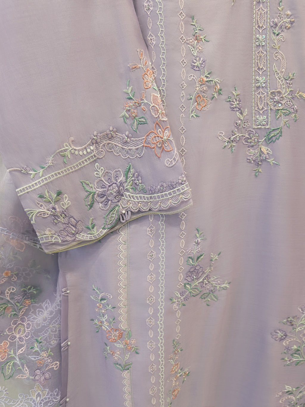 3 Piece - Pure Khaddi Silk Embroidered  Suit S114946