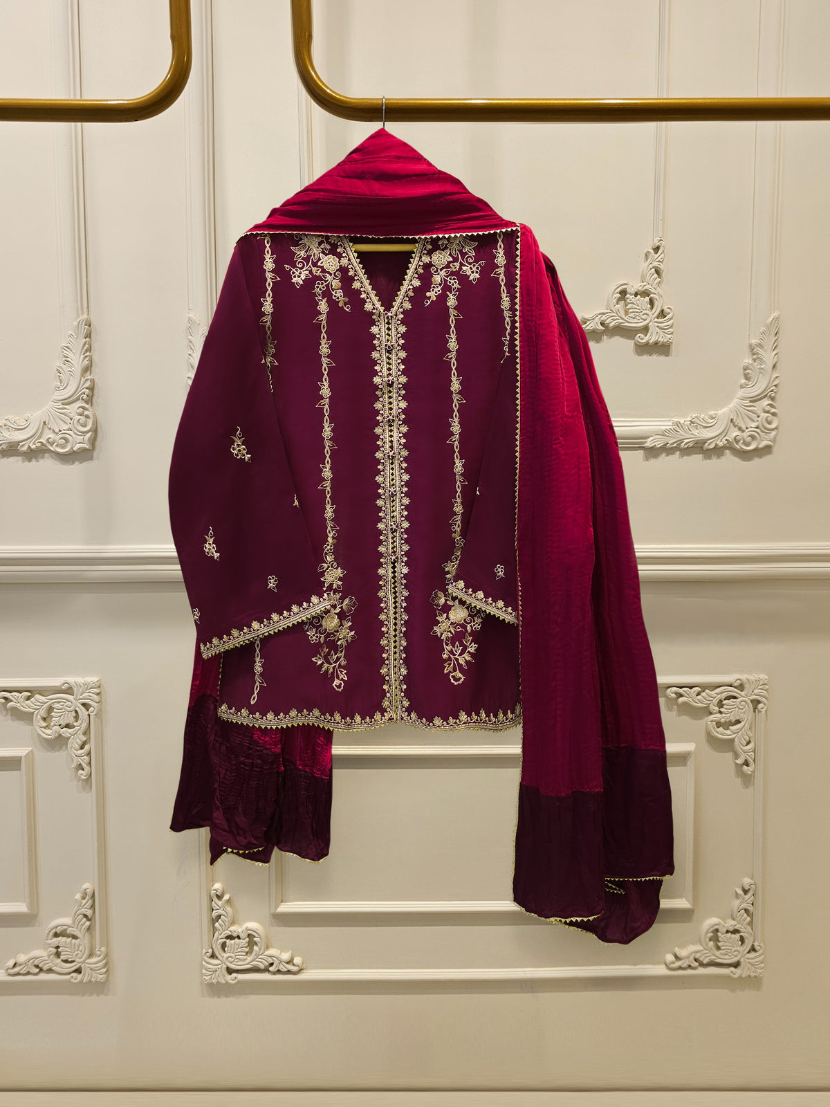 3 Piece- Pure  Shisha Silk Embroidered Suit S115008