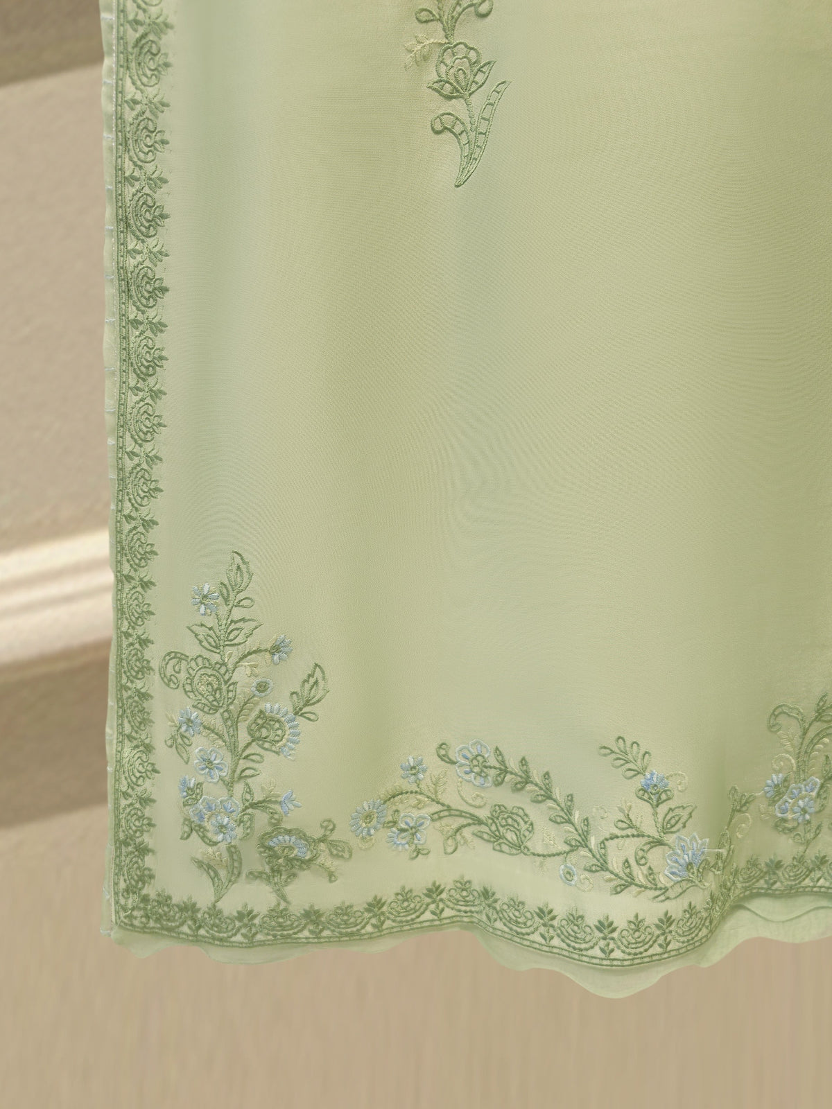 3 Piece- Pure  Sheesha Silk Embroidered Suit S115038