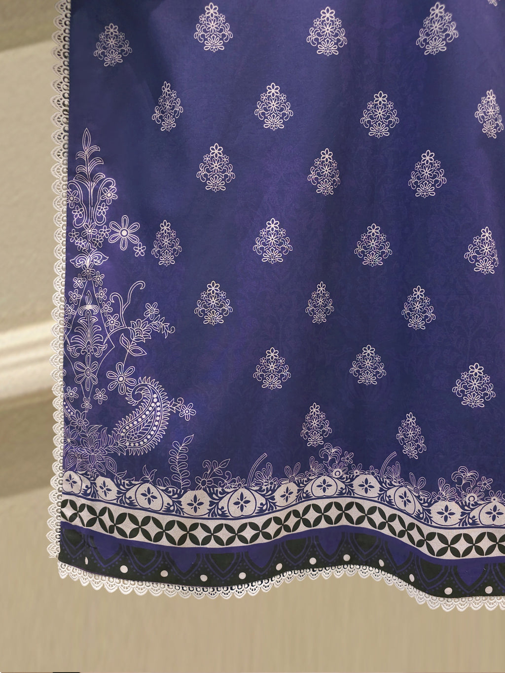 2 Piece Digital Printed Lawn Suit S115158