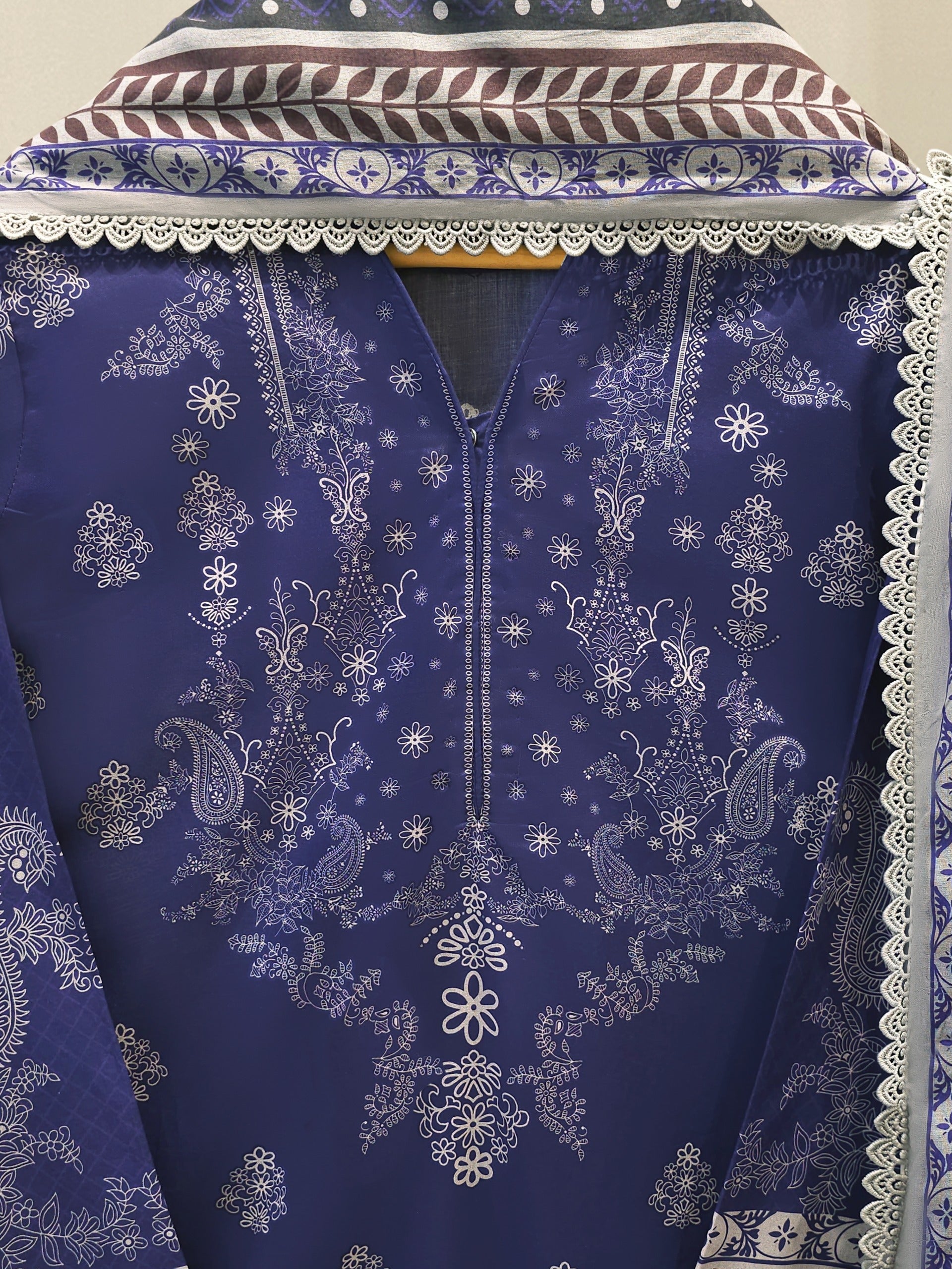 2 Piece Digital Printed Lawn Suit S115158 Secondary image