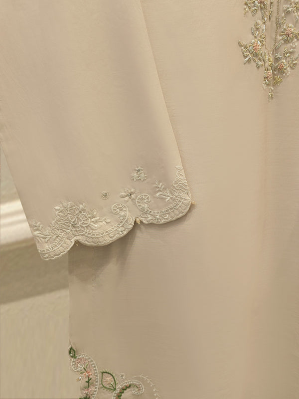 3 Piece - Pure Khaddi Silk Embroidered  Suit S115165