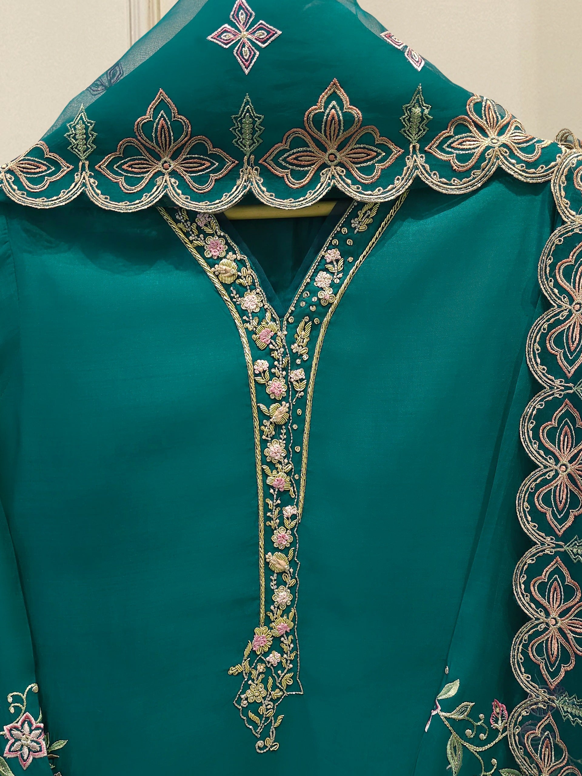 2 Piece - Pure Khaddi Silk Embroidered  Suit S115176 Secondary image