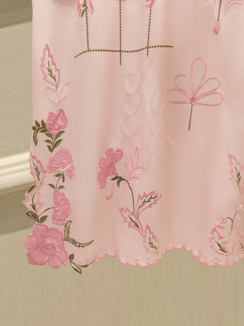 2 Piece- Pure Korean Silk Embroidered Suit S115168