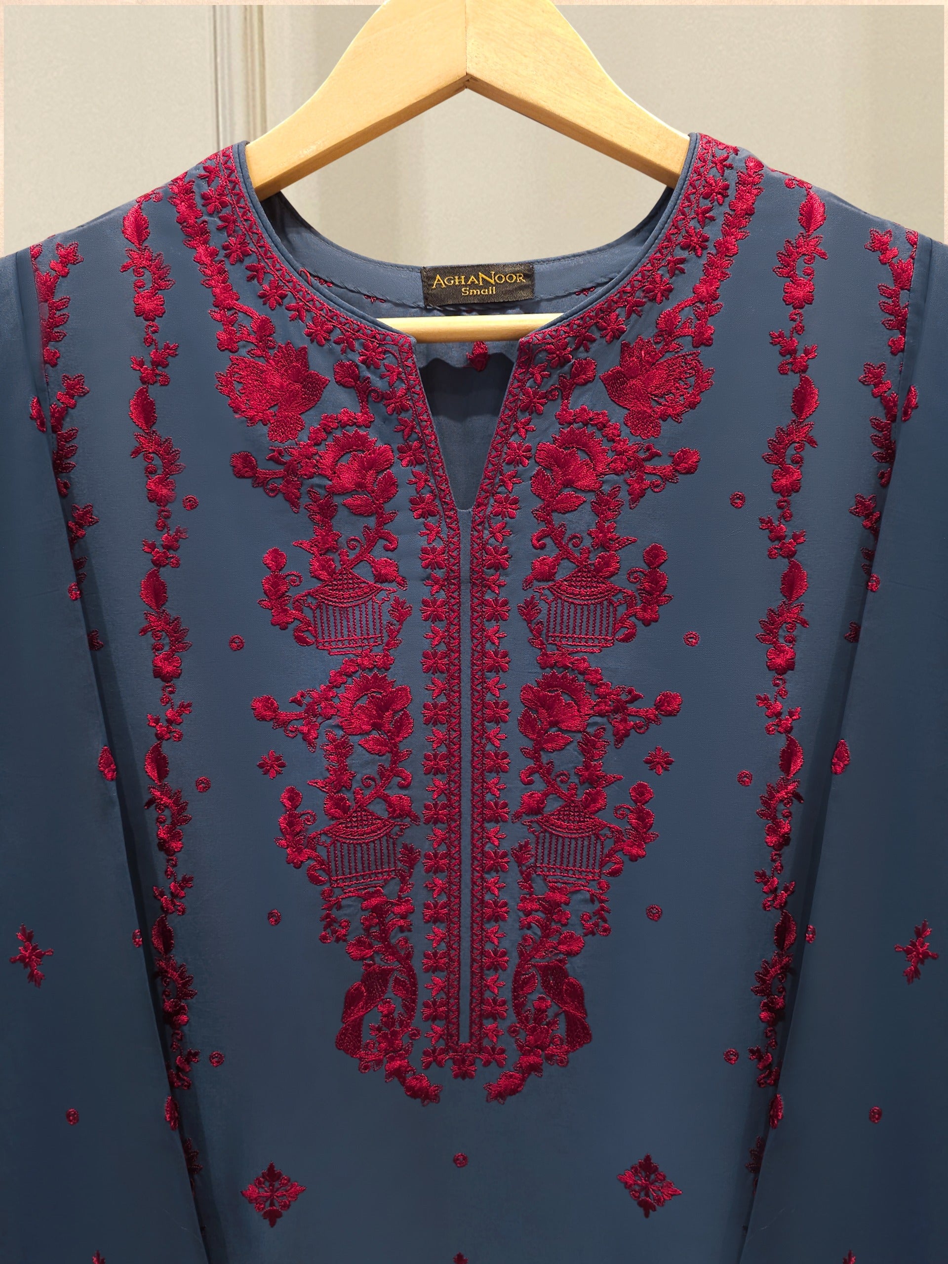 2 Piece - Embroidered Cambric Suit S115272 Secondary image