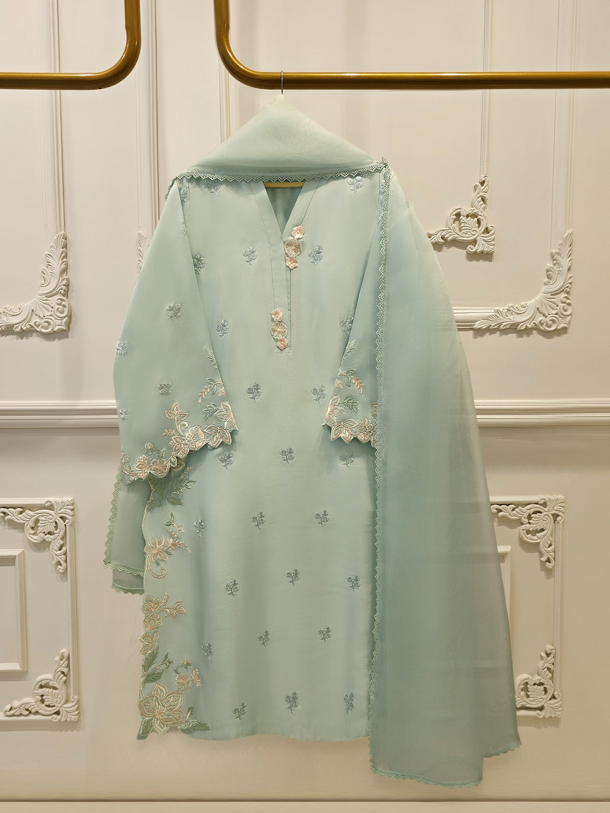 3 Piece- Pure  Sheesha Silk Embroidered Suit S115276