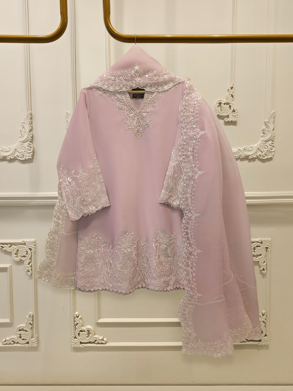 3 Piece- Pure  Sheesha Silk Embroidered Suit S115292